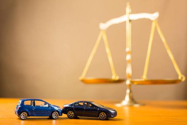 Legal Rights and Responsibilities After a Car Accident