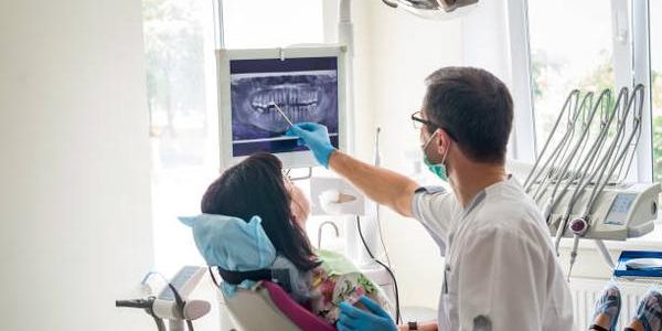 Caring for Little Smiles: Finding the Right Pediatric Dentist in Denver